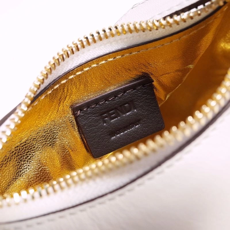 Bold Fendi Hobo Bags 59373