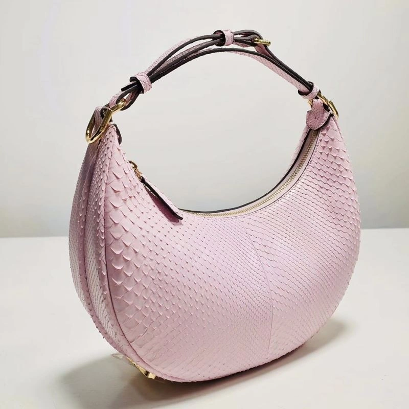 Fendi Hobo Bags Casual 59372