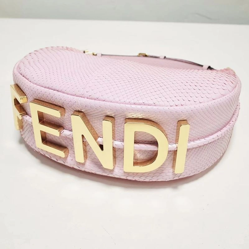 Fendi Hobo Bags Casual 59372