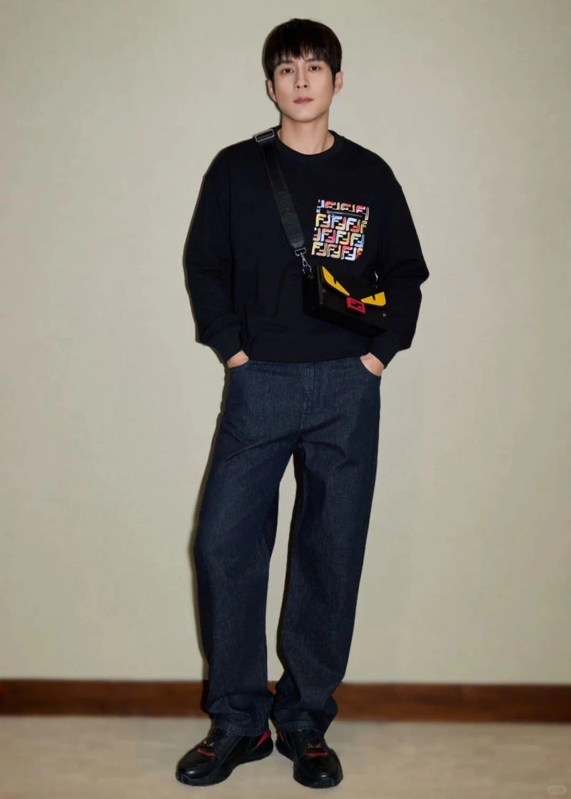 Fendi Hoodies MoistureWicking 123131