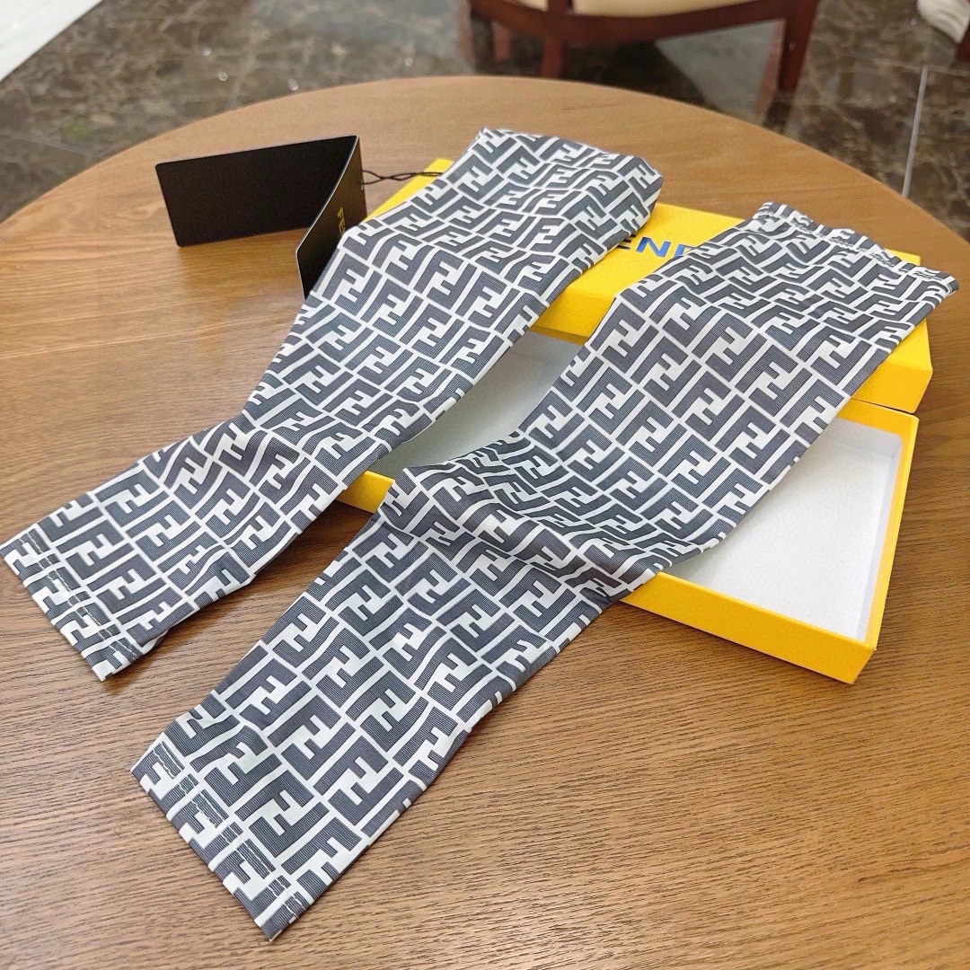 Flexible Fendi Ice Silk Sleeves 264943