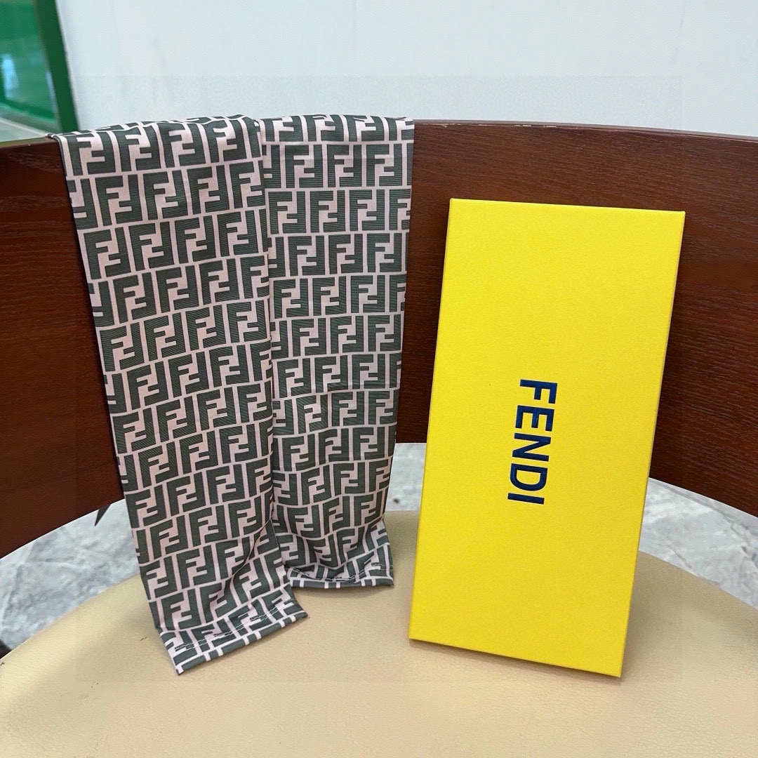 Fendi Ice Silk Sleeves WellDesigned 264948