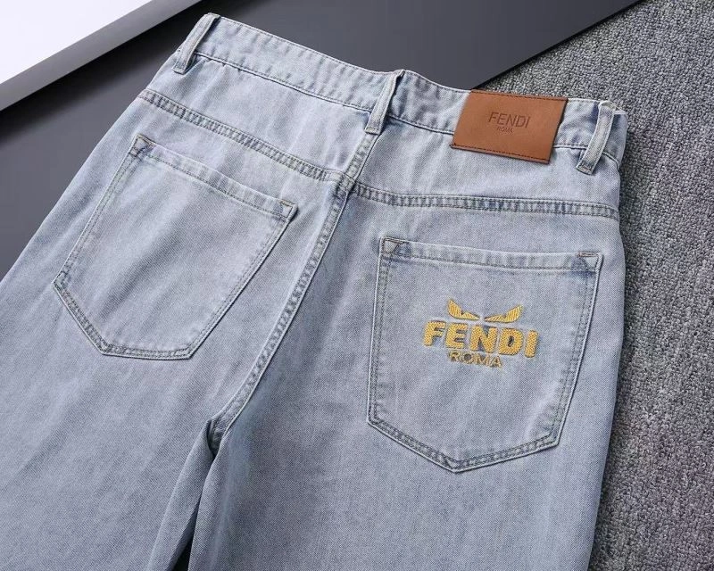 Fendi Jeans WellDesigned 120899