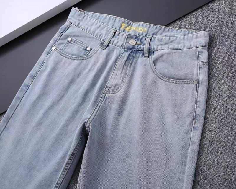 Fendi Jeans WellDesigned 120899