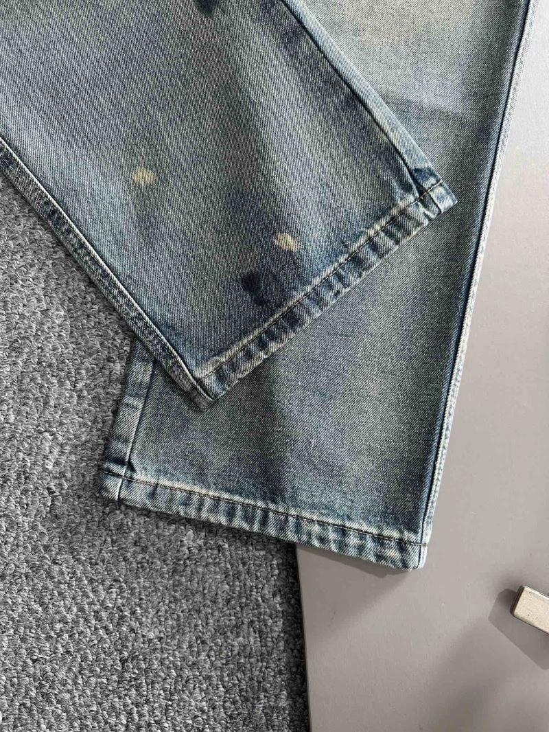 TechFriendly Fendi Jeans 123126