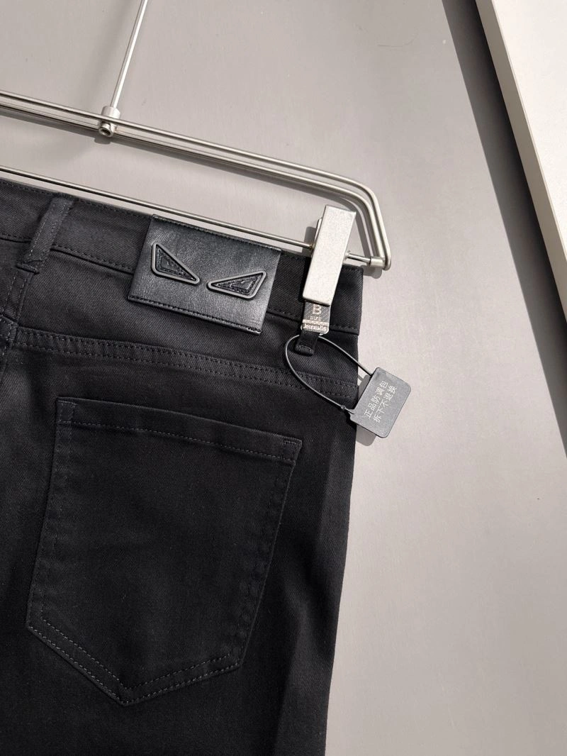 UrbanChic Fendi Jeans 123110