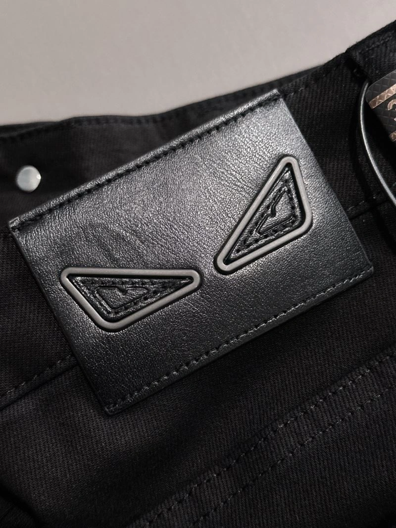 UrbanChic Fendi Jeans 123110