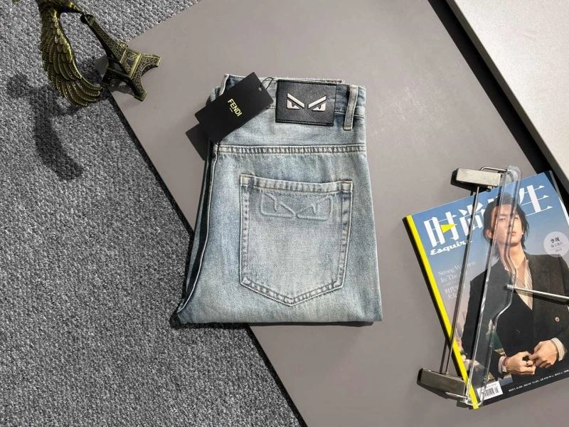 WeatherProof Fendi Jeans 123103