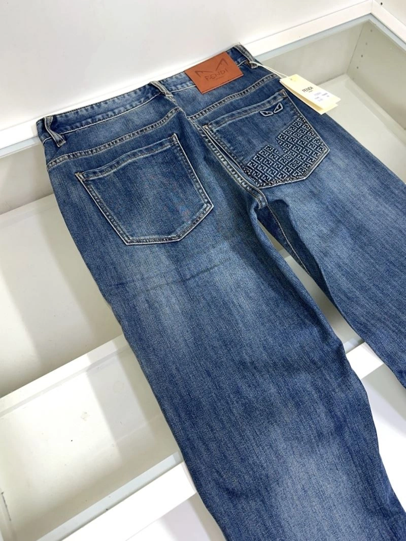Fendi Jeans Breathable 122979