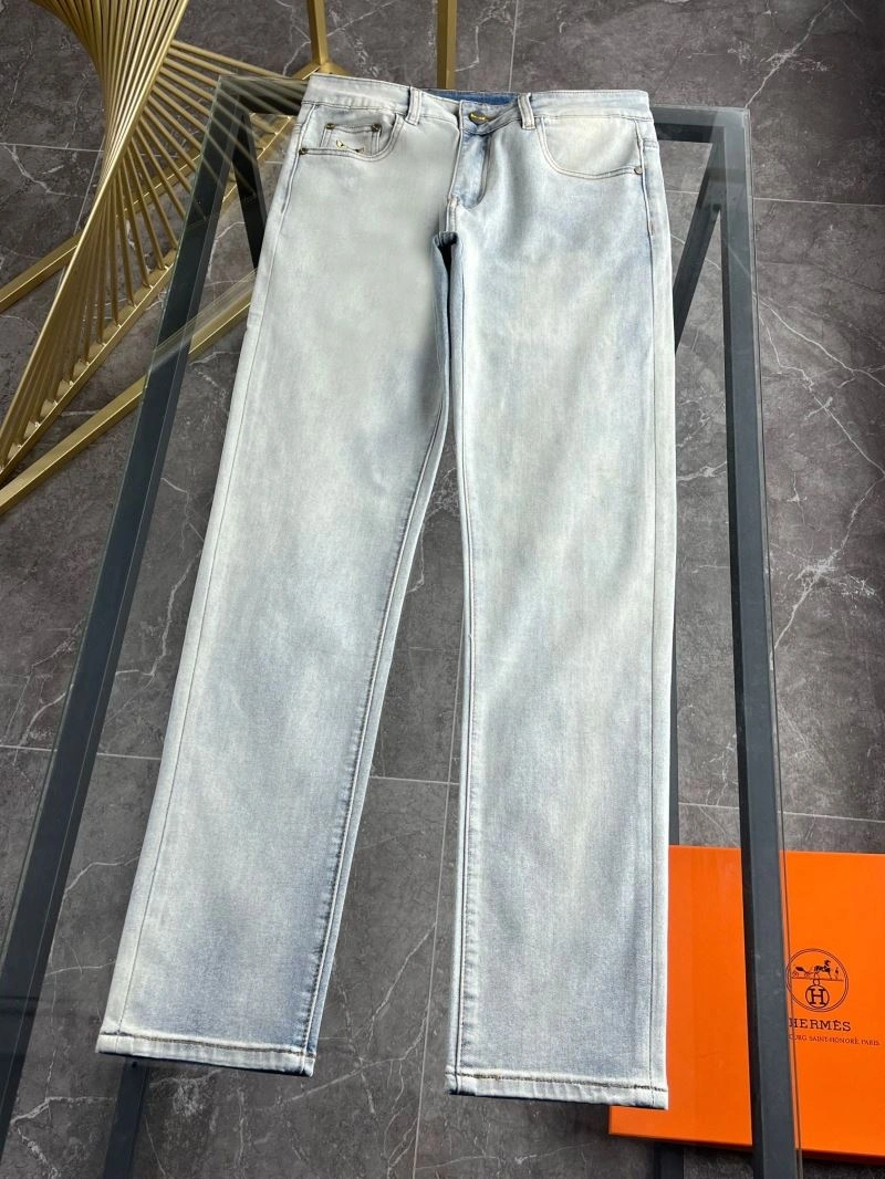 Elegant Fendi Jeans 122978