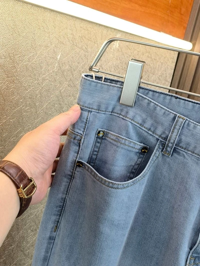 Fendi Jeans Versatile 123000