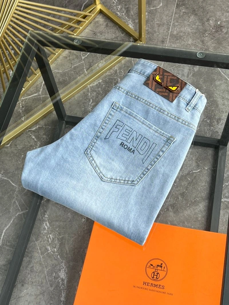 Reliable Fendi Jeans 122986