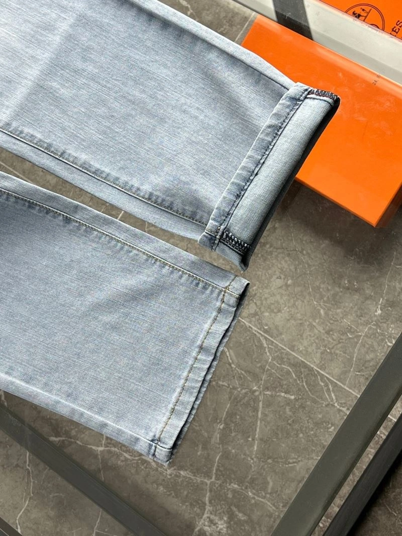 Reliable Fendi Jeans 122986