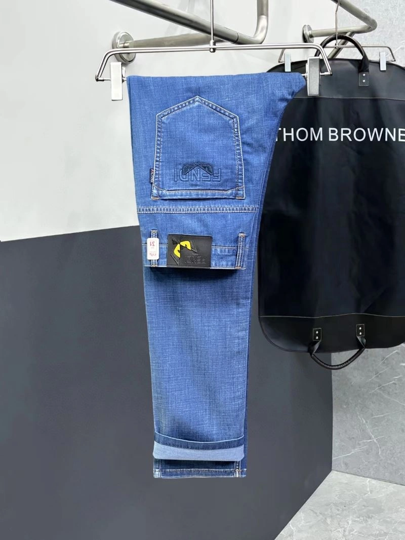 Fendi Jeans WellDesigned 122992