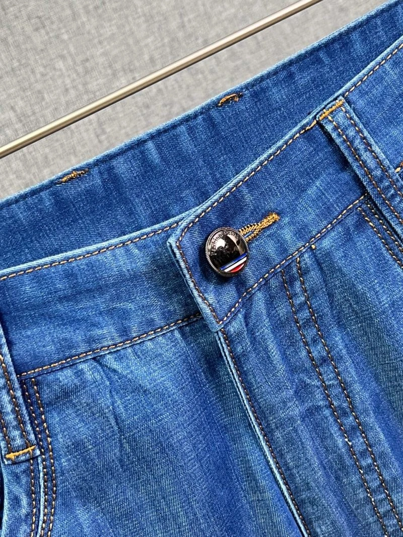 Fendi Jeans WellDesigned 122992