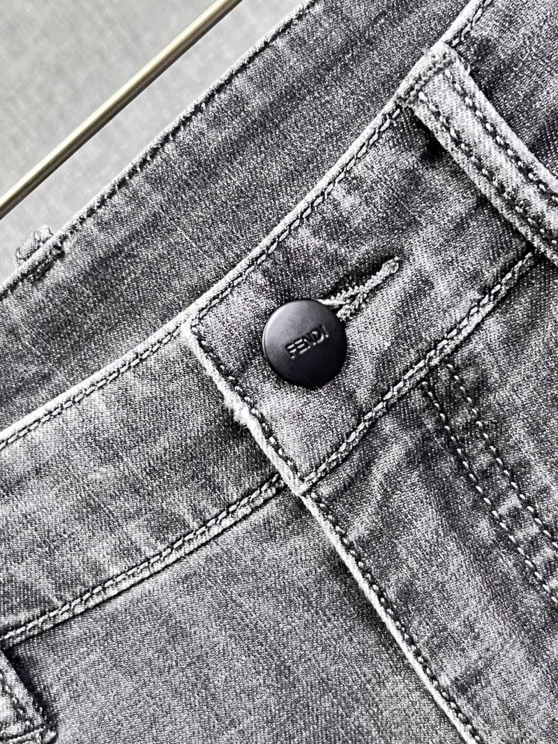 Versatile Fendi Jeans 122744