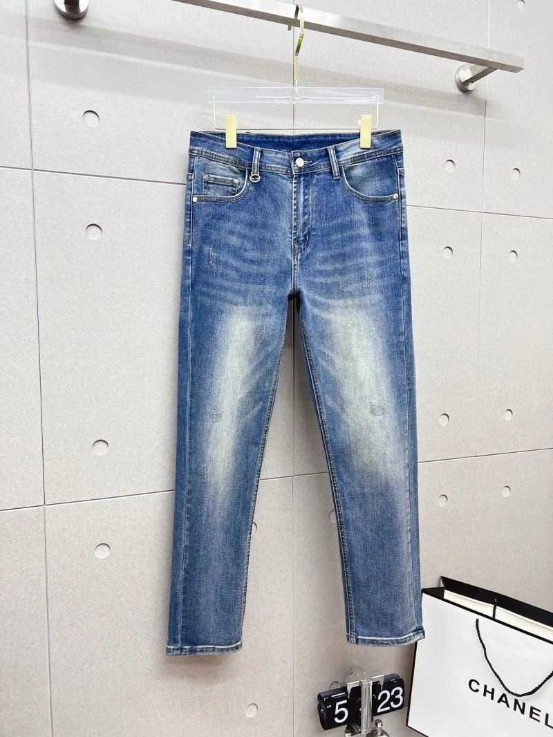 Fendi Jeans Breathable 122723