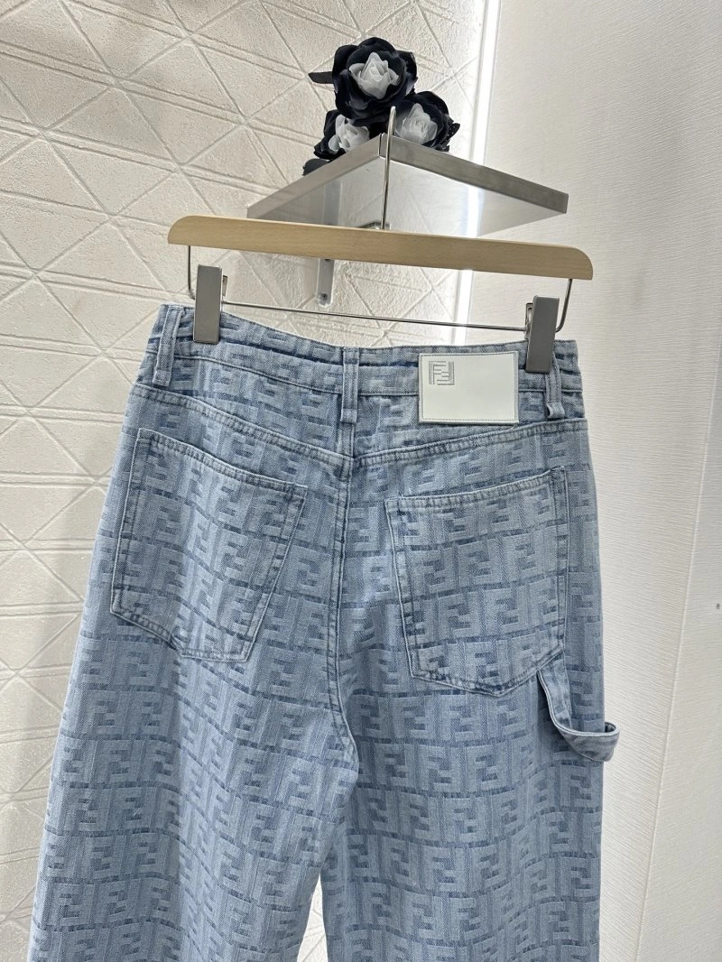 Effortless Fendi Jeans 120613