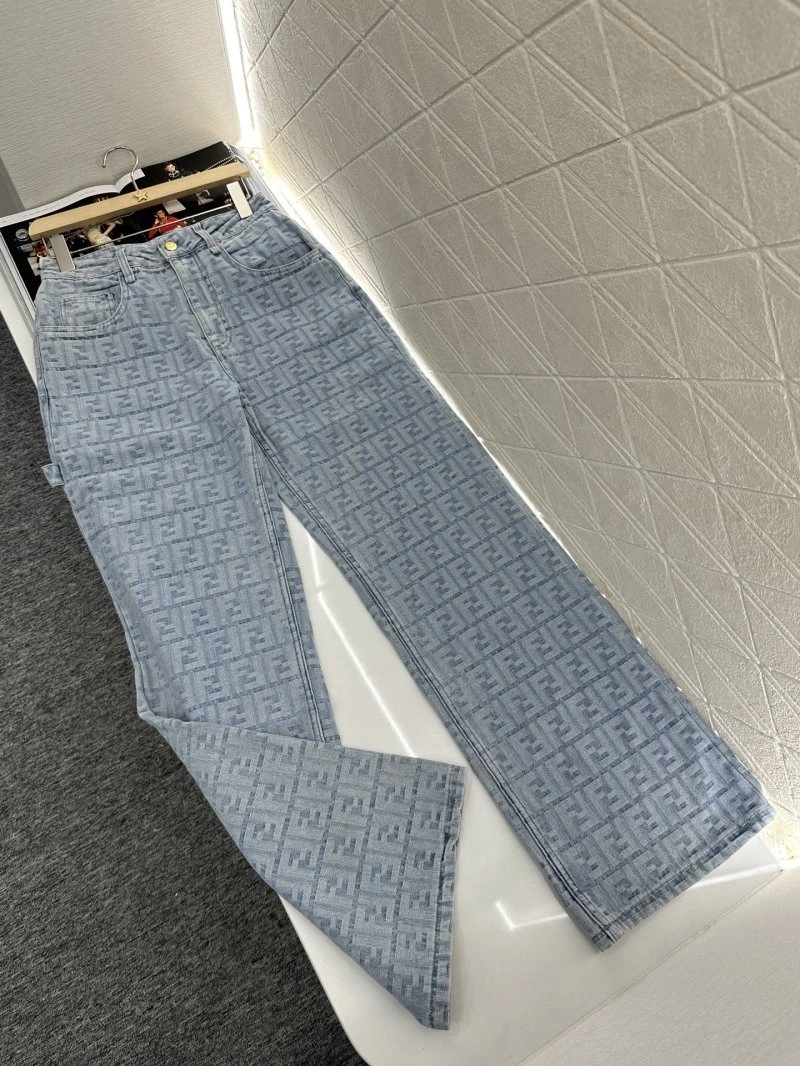 Effortless Fendi Jeans 120613