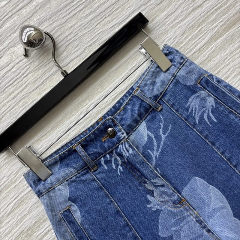 Minimalist Fendi Jeans 120610