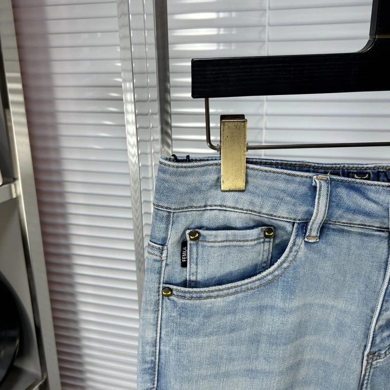 Sleek Fendi Jeans 122541