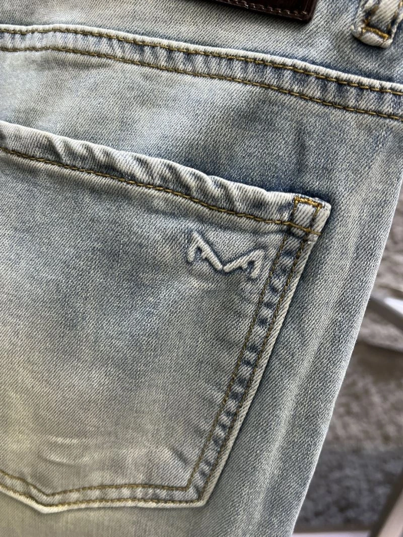 SmartChoice Fendi Jeans 122528
