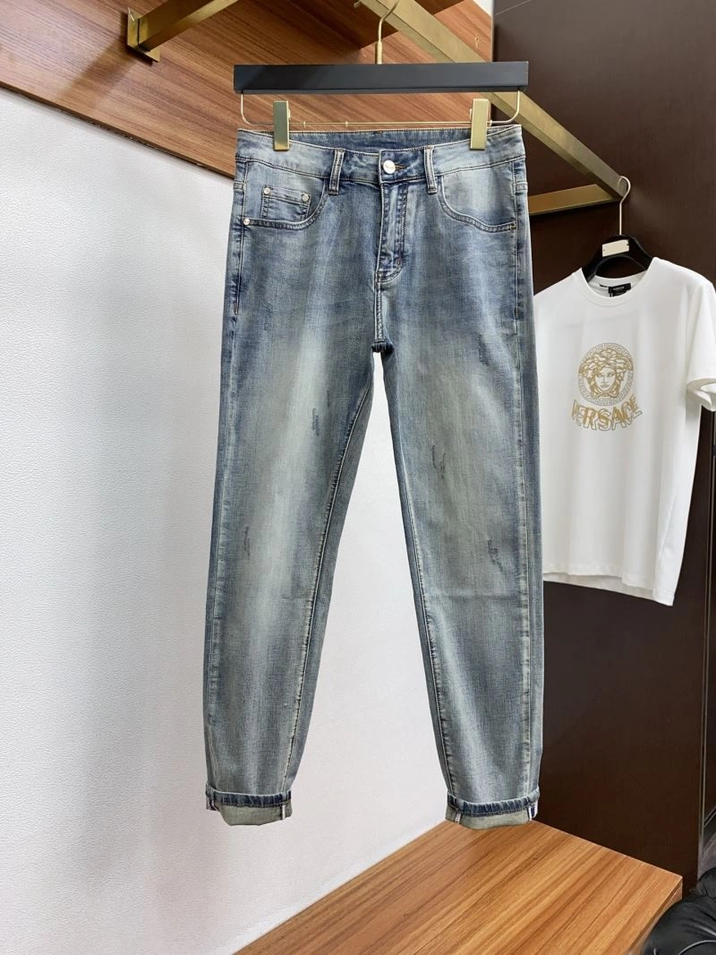 Fendi Jeans Sophisticated 122530