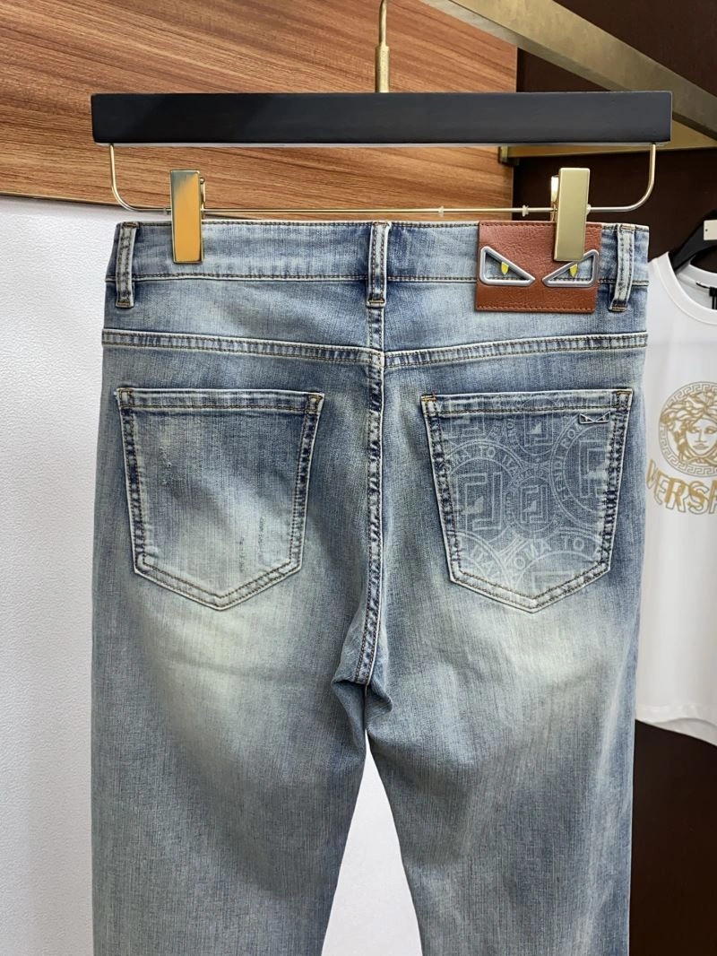 Fendi Jeans Sophisticated 122530