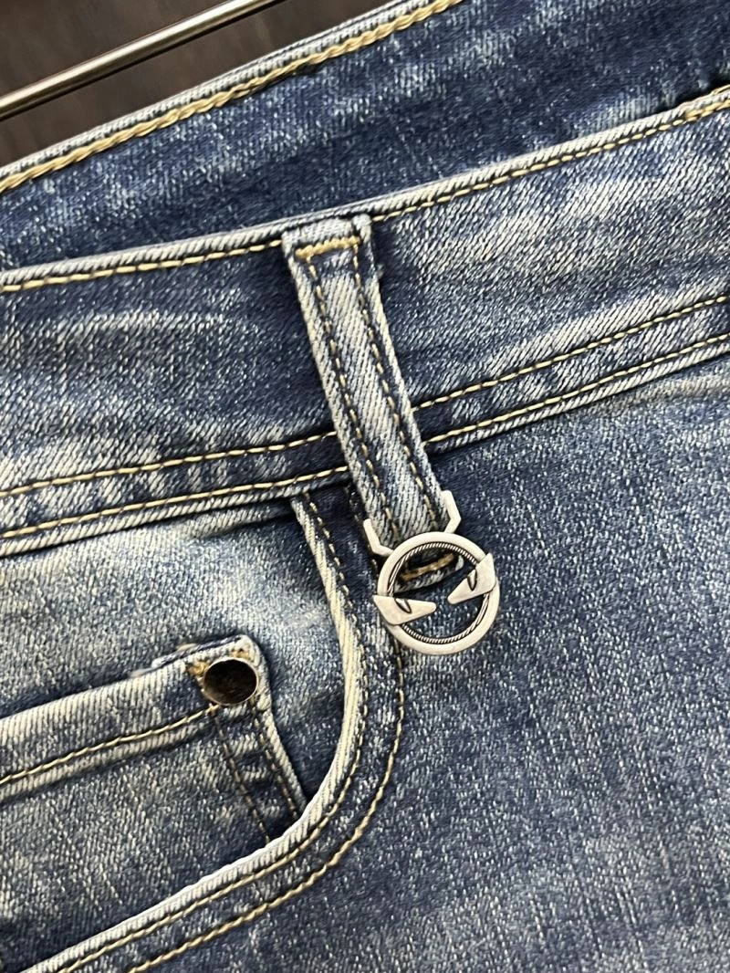 Fendi Jeans Trendsetting 122536