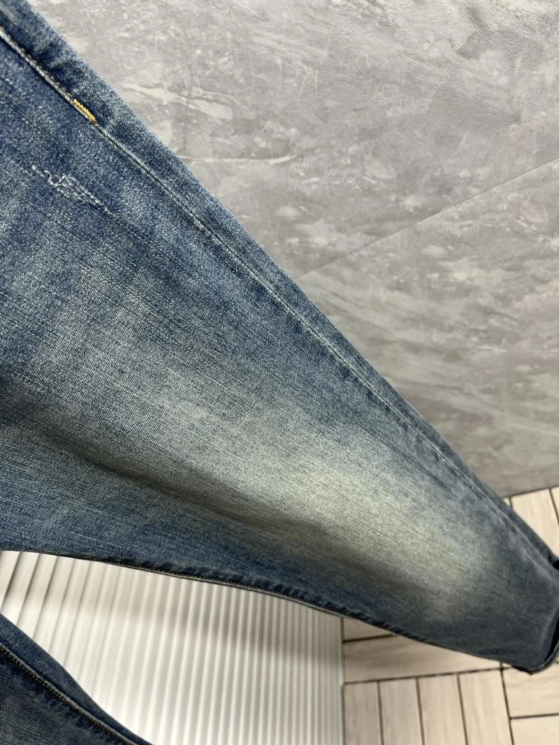 Versatile Fendi Jeans 122509