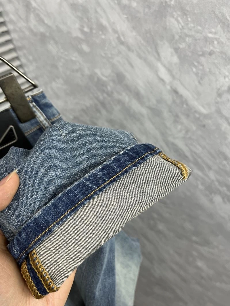 Versatile Fendi Jeans 122509