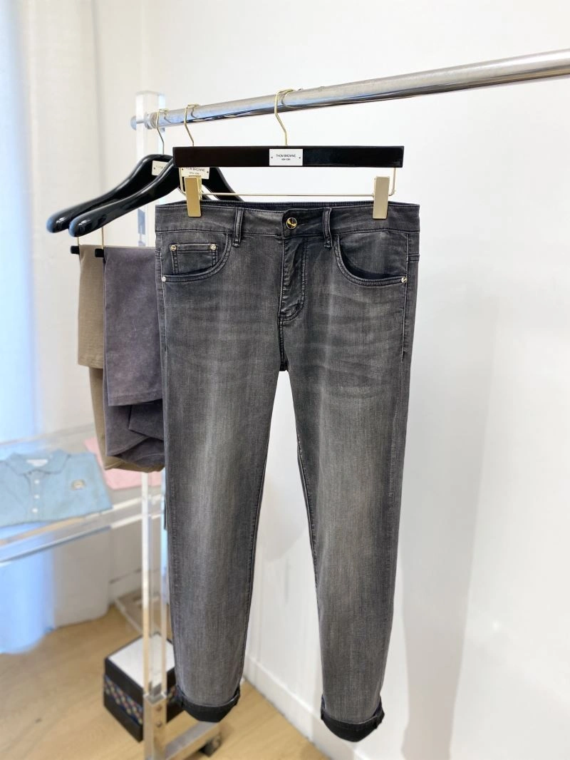 Fendi Jeans Sophisticated 122507