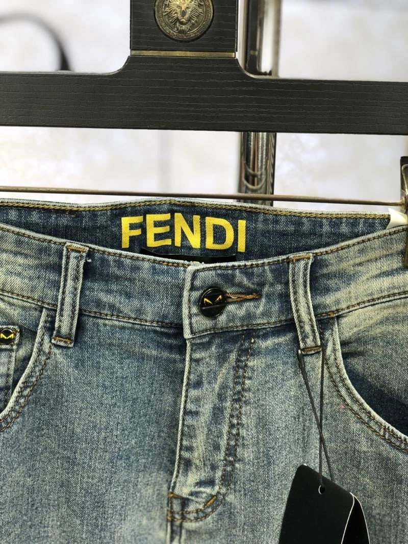 Fendi Jeans Effortless 122479