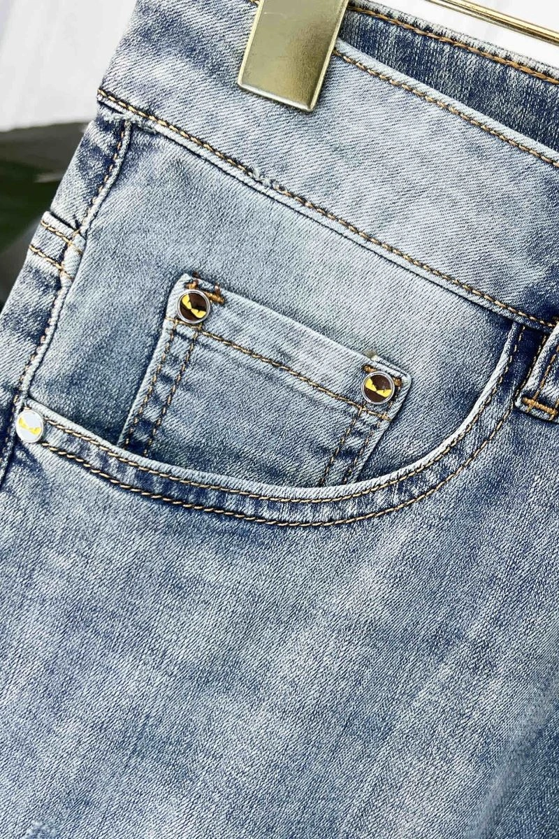 Premium Fendi Jeans 122502