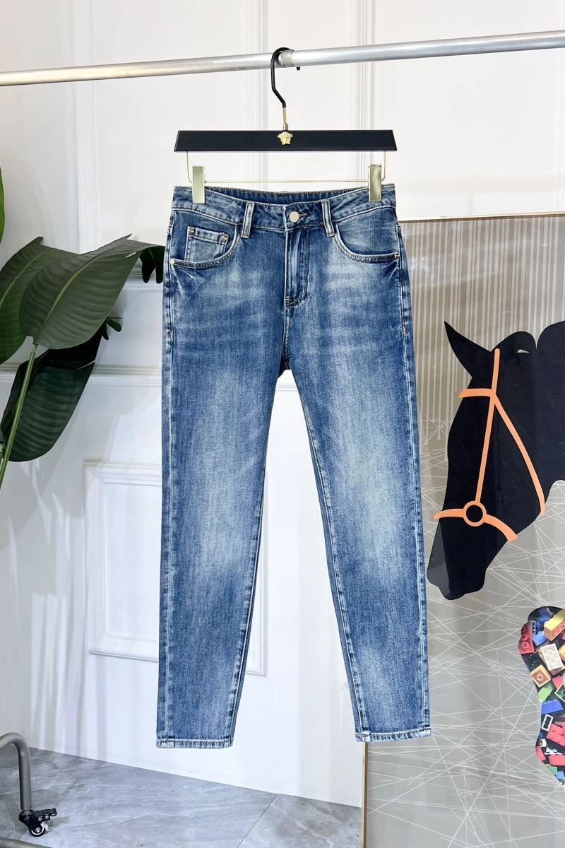 Fendi Jeans Sophisticated 122476