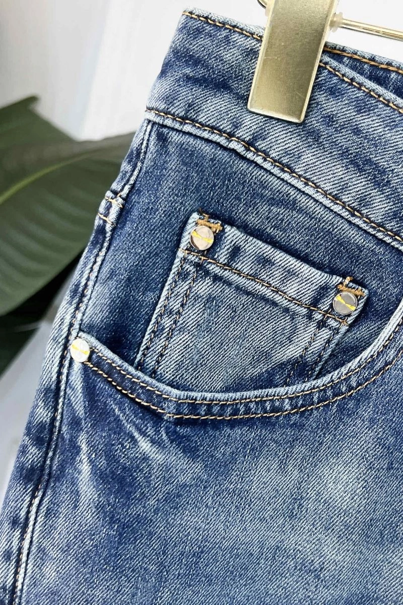 Fendi Jeans Sophisticated 122476