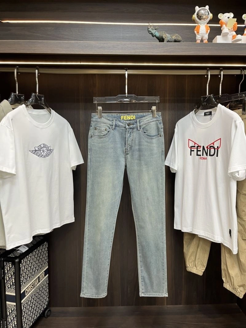 Fendi Jeans Attractive 122495