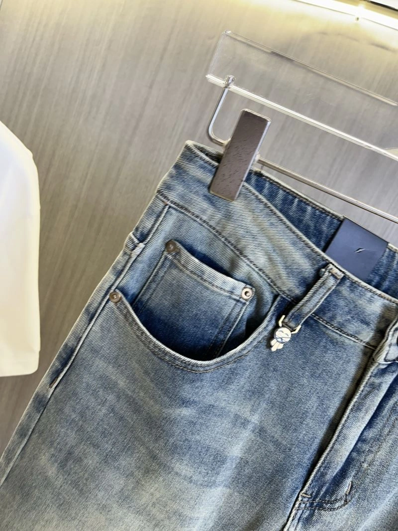 Fendi Jeans Sleek 122185