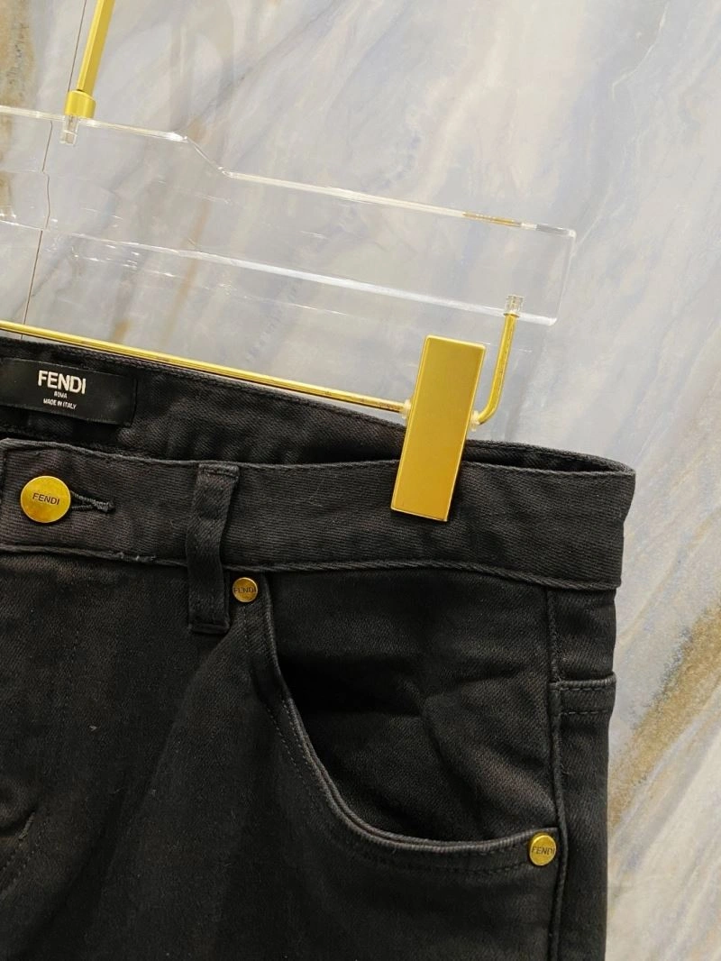 Versatile Fendi Jeans 122179