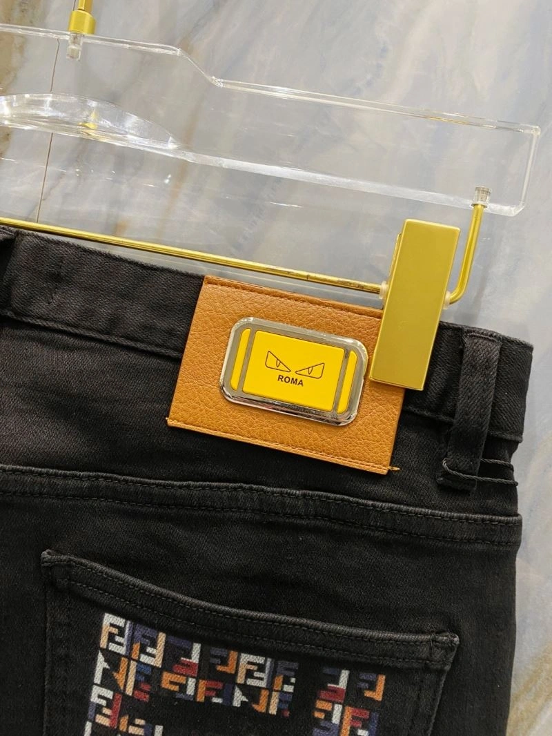 Versatile Fendi Jeans 122179