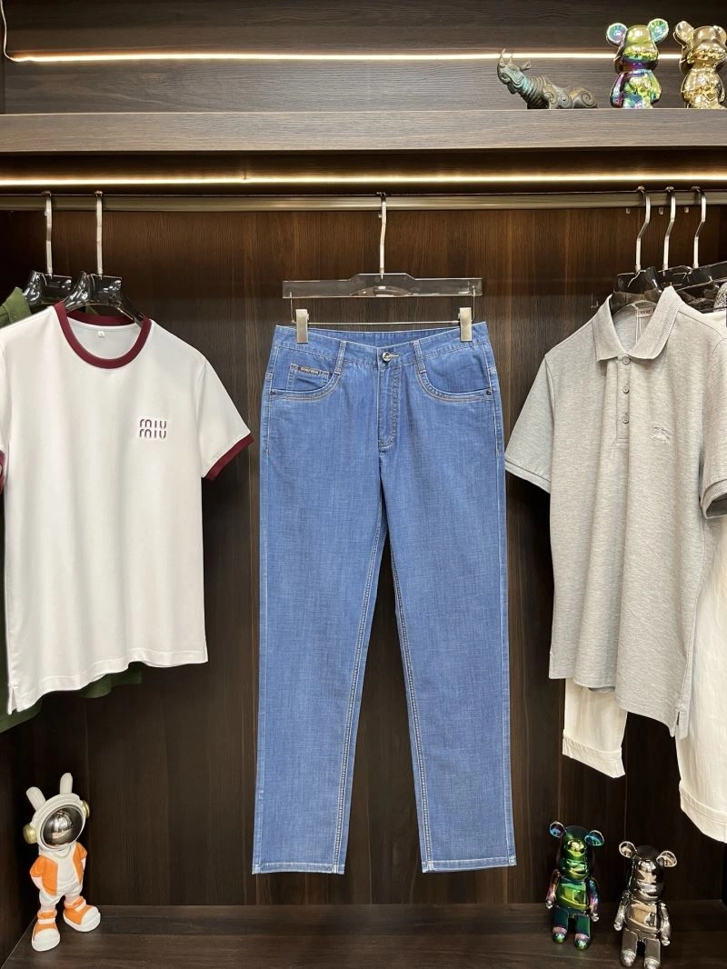 Fendi Jeans Comfortable 122178