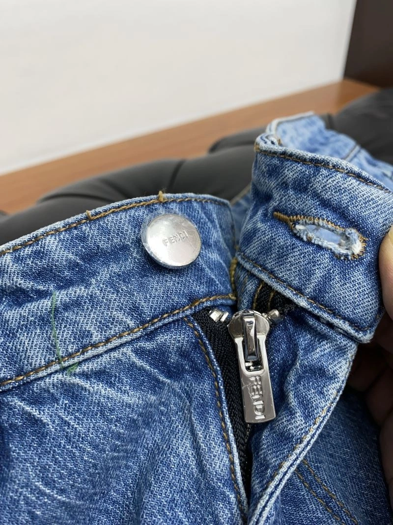 Snug Fendi Jeans 122176