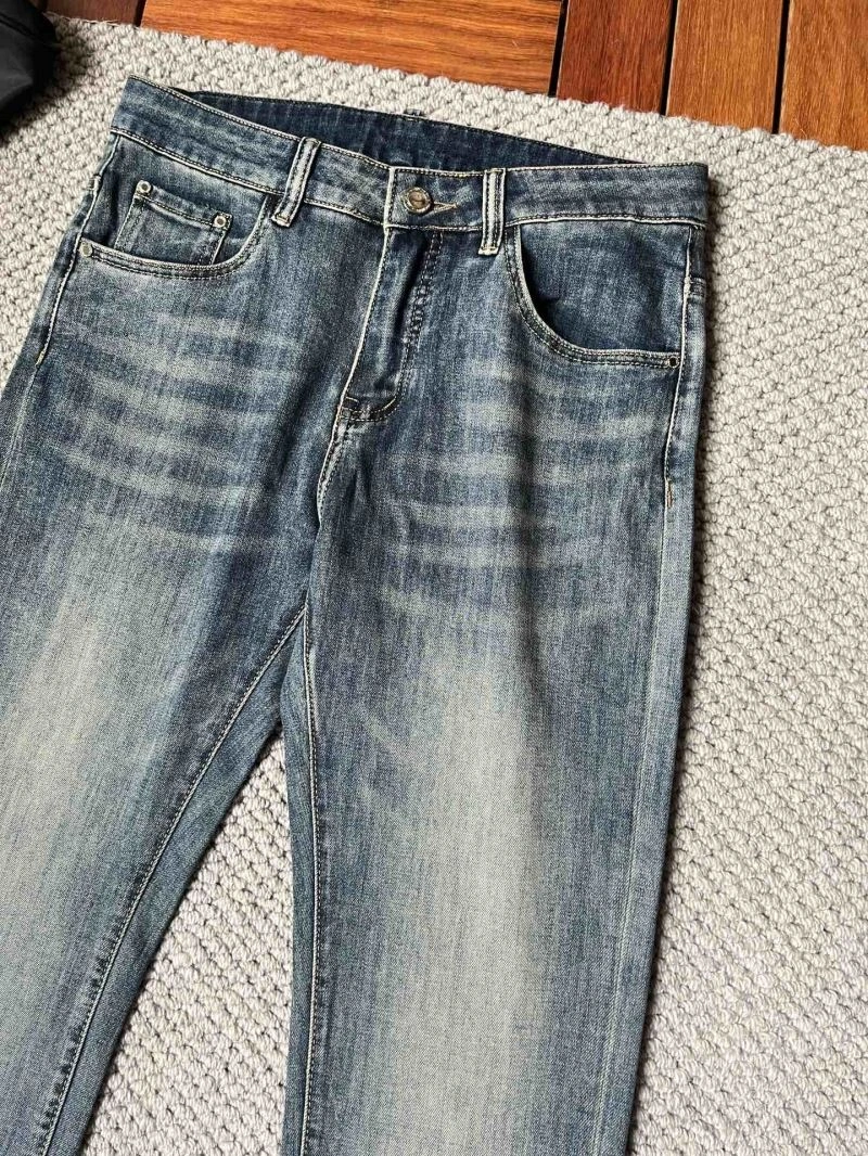 Fendi Jeans Compact 122167