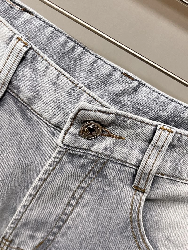 Sleek Fendi Jeans 122164