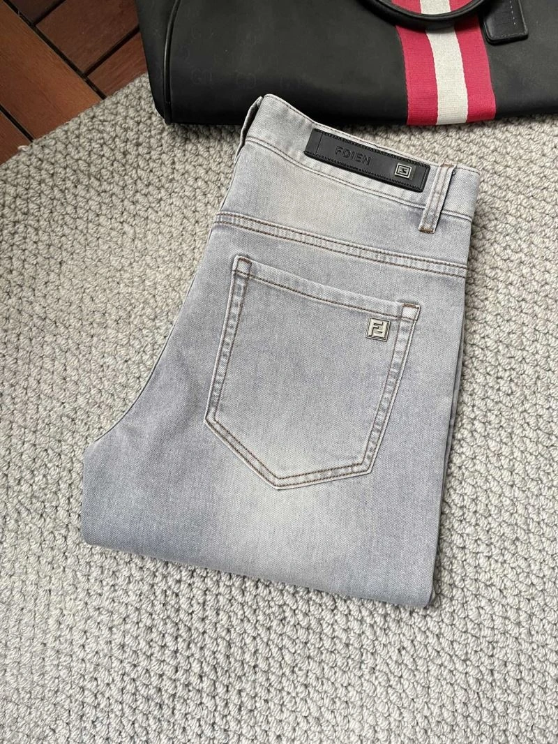 Fendi Jeans OnTrend 122147