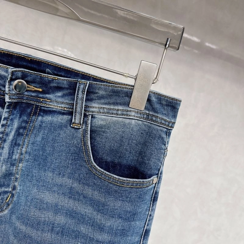 TravelReady Fendi Jeans 122149