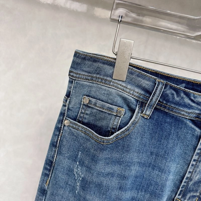 TravelReady Fendi Jeans 122149
