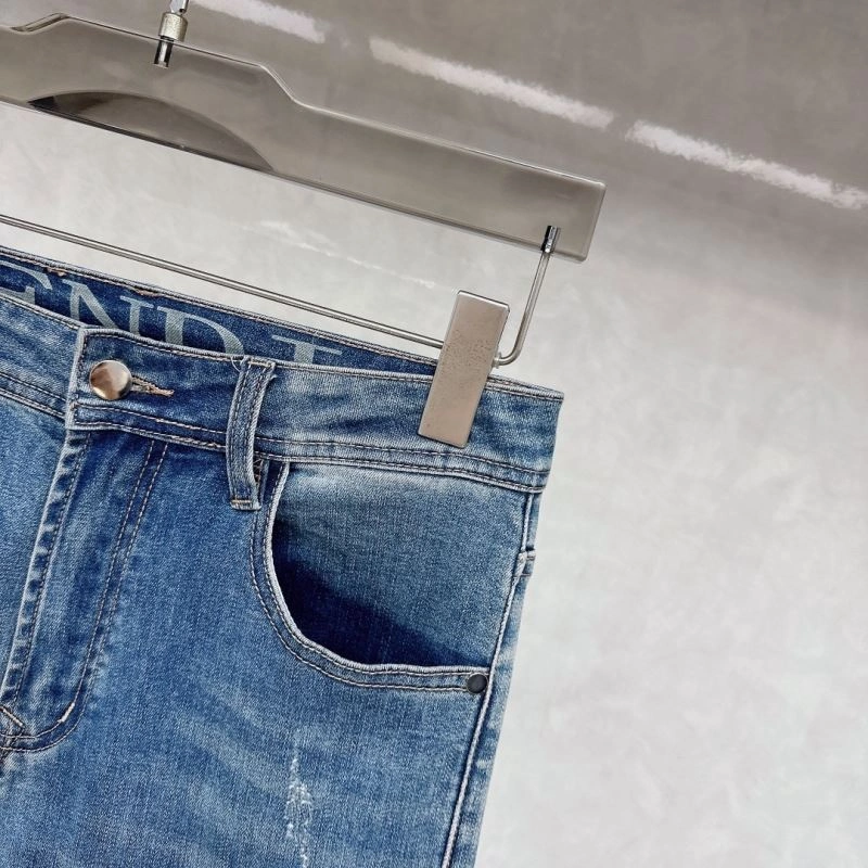 Bold Fendi Jeans 122162