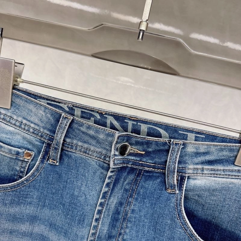 Bold Fendi Jeans 122162
