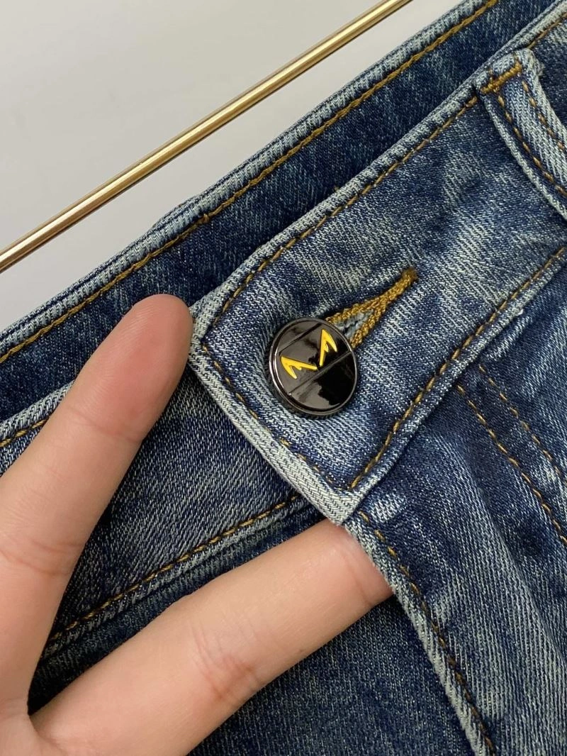 Fendi Jeans Comfortable 122170
